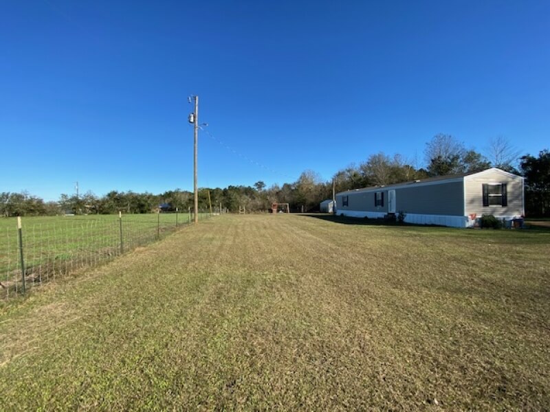 Land and mobile home for sale in Walthall County MS